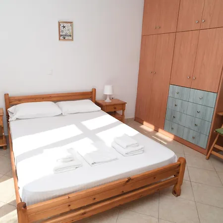 Fotis Naxos Apartment *